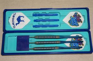 lot 14 image: Vintage Camel Cigarette Metal Tip Darts