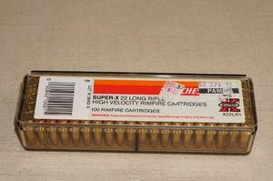 lot 46 image: 100 Winchester Super-X .22 LR Ammo