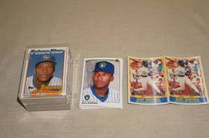 lot 62 image: Gary Sheffield Baseball Cards - Many Rookie Duplicates