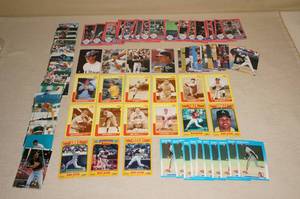 lot 65 image: 1980s Baseball Cards - Reggie Jackson, Wade Boggs, Devon White RC