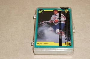 lot 72 image: 1991 Classic Limited Edition Hockey Card Set - French