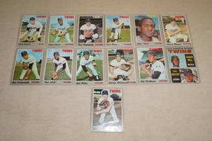 lot 30 image: 1970 Topps Minnesota Twins Team Baseball Cards