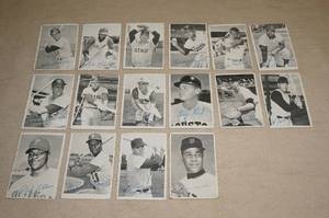 lot 56 image: 1969 Topps Deckle Baseball Cards