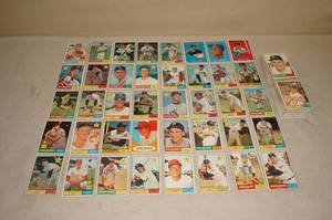 lot 88 image: 1961 Baseball Cards