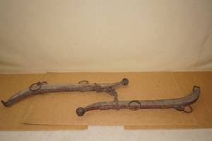 lot 5 image: Antique Wood Harness Set