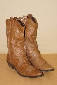 lot 20 image: CocoNuts Leather Cowboy Boots - Ladies 10m