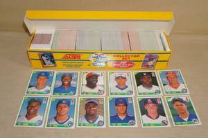 lot 88 image: 1990 Score Baseball Card Set