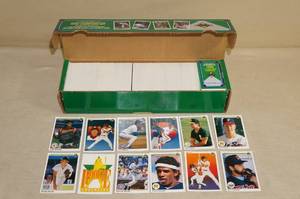 lot 87 image: 1990 Upper Deck Baseball Card Set