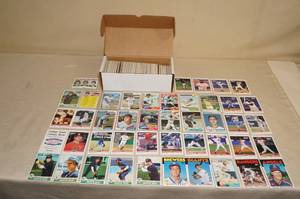 lot 82 image: Box of Baseball Cards - 1970s - 1990s