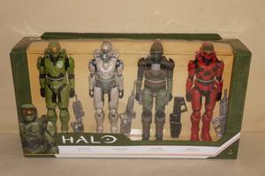 lot 135 image: Halo Action Figure Set