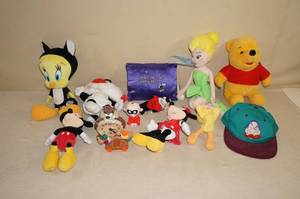 lot 148 image: Stuffed Animals - Disney, Looney Tunes