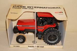 lot 109 image: 1987 Ertl Case International 7120 Die Cast Tractor - 116 Scale