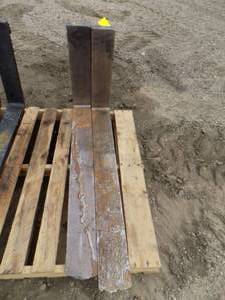 lot 5 image: 1 - Set 42 Forks Class 2