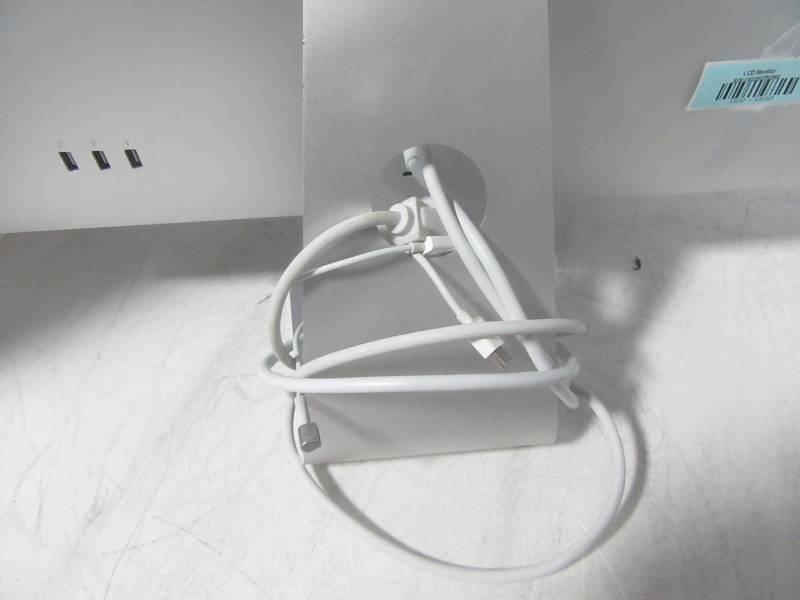 lot 13 image: Apple&nbspThunderbolt Display A1267 24 in Monitor 
