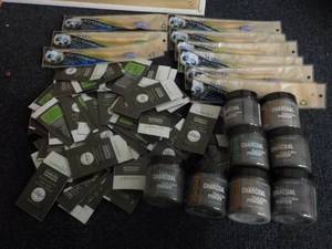 lot 80 image: 10 Woo Bamboo Eco toothbrushes and ...