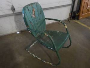 lot 157 image: metal vintage lawn rocker...