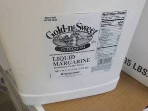 lot 270 image: 2 - 17.5 lb. jugs Gold n Sweet Liqu...