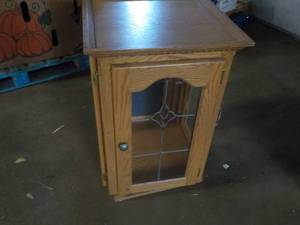 lot 190 image: swivel display stand - 20 square x...