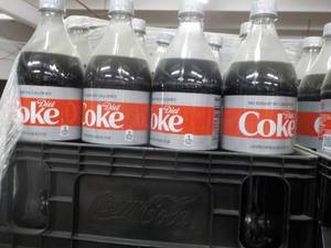 lot 247 image: Case of 12 - 1.25 Liter Bottles Die...