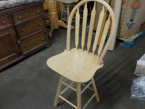 lot 185 image: Swivel wood bar stool 24 seat to f...