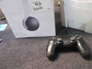 lot 16 image: Playstation HeadSet, Controller ope...