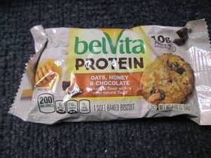 lot 76 image: 18 - 1.76 oz Pks belVita Protein Bi...