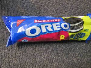lot 81 image: 12- 8ct 4.1 oz Pks Double Stuf Oreo...