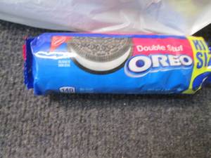 lot 99 image: 12- 8ct 4.1 oz Pks Double Stuf Oreo...