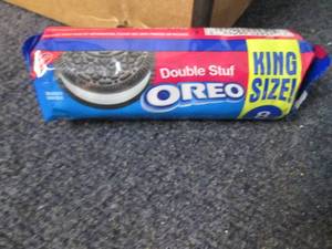 lot 110 image: 12- 8ct 4.1 oz Pks Double Stuf Oreo...