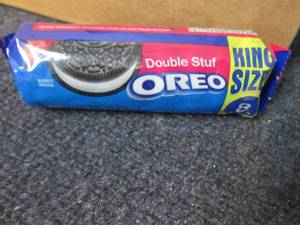 lot 117 image: 12- 8ct 4.1 oz Pks Double Stuf Oreo...