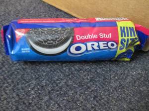 lot 120 image: 12- 8ct 4.1 oz Pks Double Stuf Oreo...