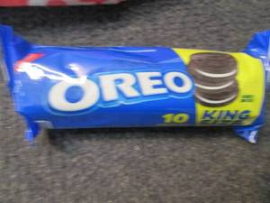lot 125 image: 12- 10 ct 4.0 oz Pks Oreos ...