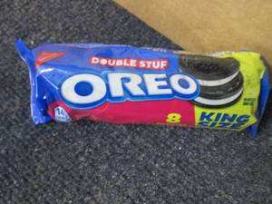 lot 128 image: 12- 8ct 4.1 oz Pks Double Stuf Oreo...