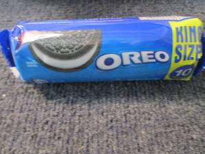 lot 167 image: 12- 10 ct 4.0 oz Pks Oreos ...