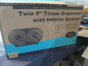 lot 192 image: Twin 9 inch Tissue Dispenser...