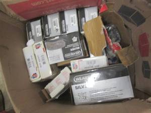 lot 62 image: box of brake pads ...