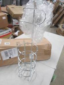 lot 71 image: double tp stand ...