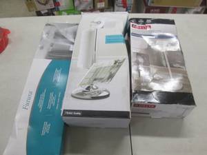 lot 74 image: 3 bathroom fixtures all open box ...