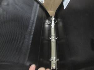 lot 148 image: box of zipper binders ...