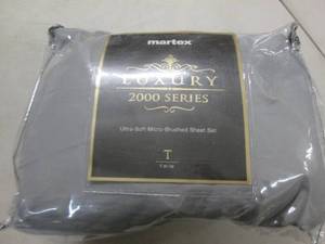 lot 173 image: martex luxury 2000 series twin shee...