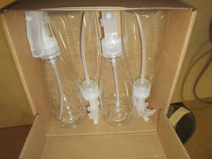 lot 190 image: 74 packs of spray bottles ...