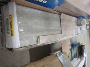 lot 226 image: 4 packages of traffic master rigid ...