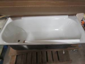 lot 272 image: Bootz maui porcelain finished steel...