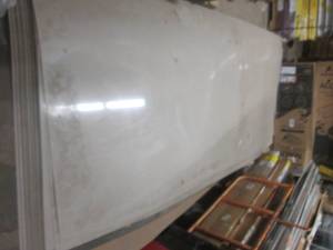 lot 278 image: 4 foot x 10 foot tan vinyl sheets  ...