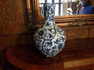 Tozai Vases