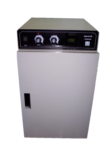 lot 6 image: Lab-Line 305 Imperial III Gravity-Convection Incubator - GREAT WORKING CONDITION