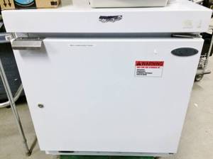 lot 54 image: WOWOW MSRP $5000 High Quality Commercial Laboratory Grade Norlake NSXF051WMW0 Undercounter Freezer With Digital Readout - Locking - No Key Can Be Purchased Online - Adjustable Temperature From -30 to -25 Celsius - Excellent Working Condition
