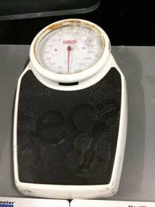 lot 75 image: Seca Floor Scale and Health O Meter Professional 800KL Digital Floor Scale (Lot of 2)