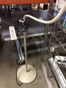 lot 88 image: Ritter 152-001 Exam Light