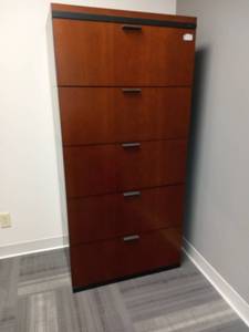 lot 12 image: 63 6 Drawer Executive File Cabinet